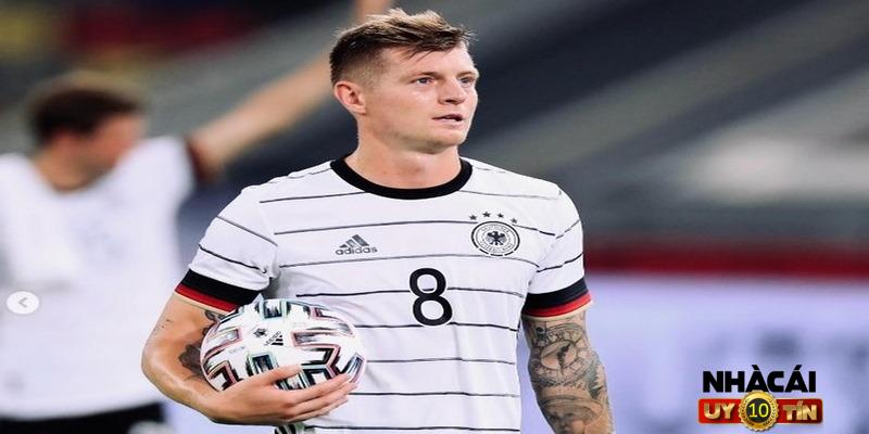 Toni Kroos và lời thông báo trở lại tuyển Đức